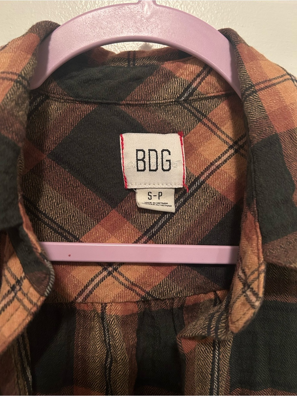 BDG Women’s Plaid Button-Down Shirt - Picture 2 of 5